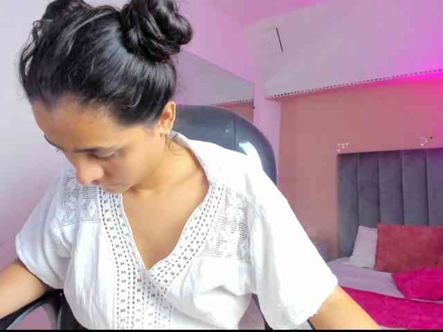 Giselle-Roldan webcam