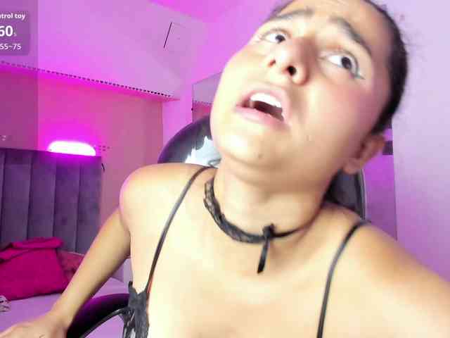 Giselle-Roldan webcam