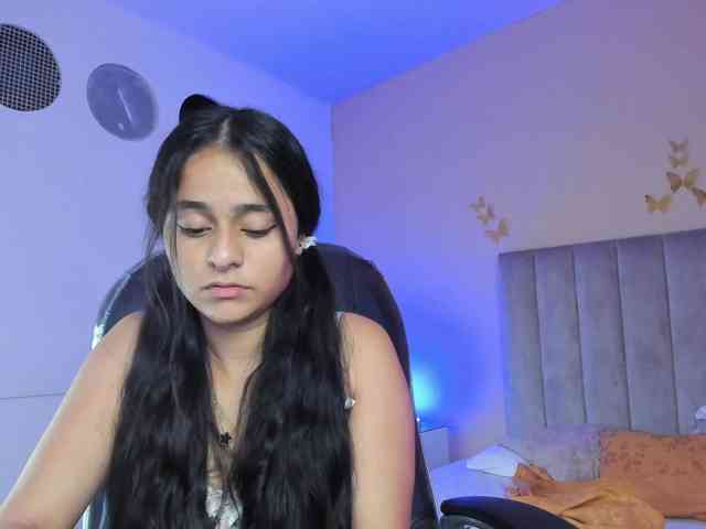 Giselle-Roldan webcam