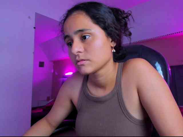 Giselle-Roldan Giselle-Roldan