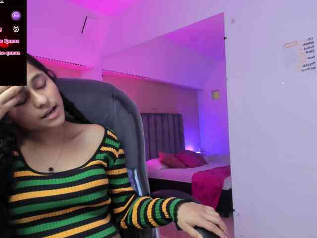 Giselle-Roldan webcam