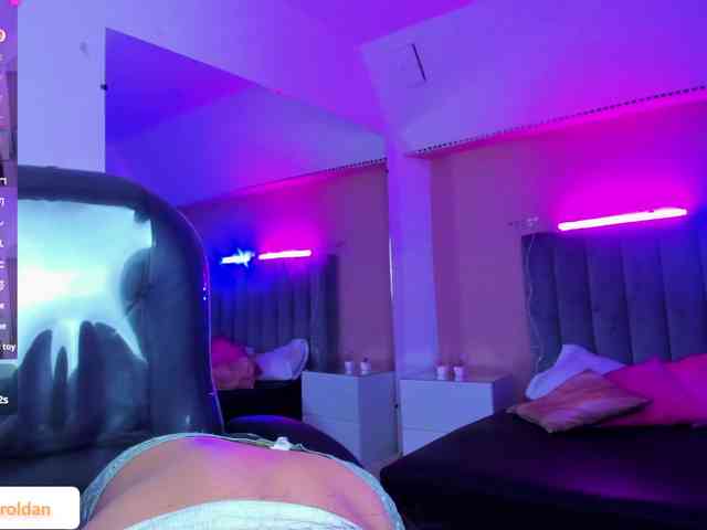 Giselle-Roldan webcam