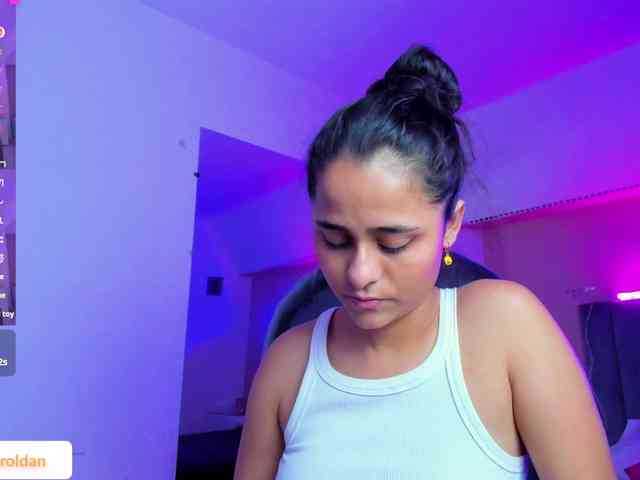 Giselle-Roldan webcam