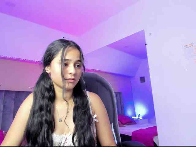 Giselle-Roldan webcam