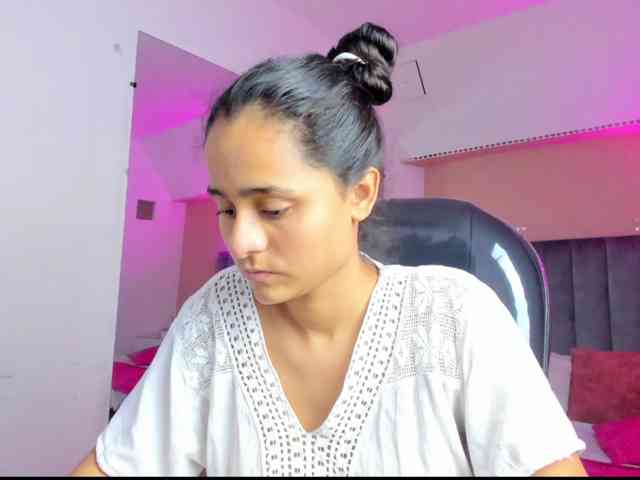 Giselle-Roldan webcam