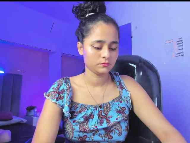 Giselle-Roldan webcam