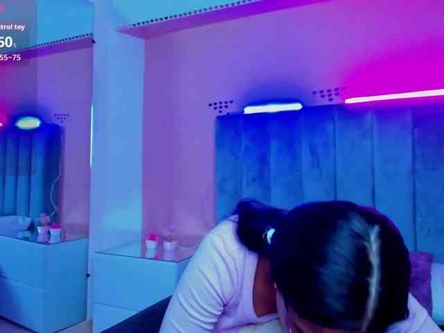 Giselle-Roldan webcam