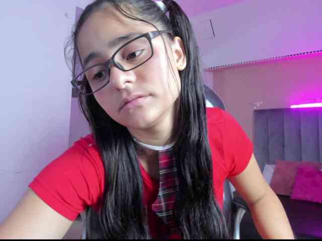 Giselle-Roldan webcam