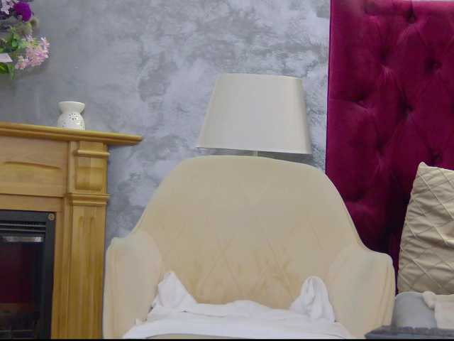 Miss-Jasmine live webcam show