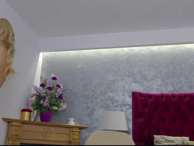 Miss-Jasmine live cam on BongaCams