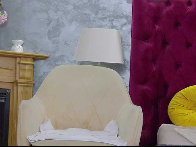 Miss-Jasmine live cam on BongaCams