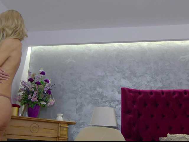 Miss-Jasmine live cam on BongaCams