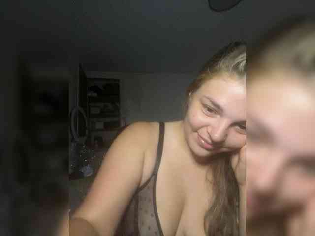 Lil0130 webcam