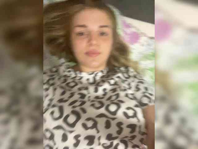 Lil0130 webcam