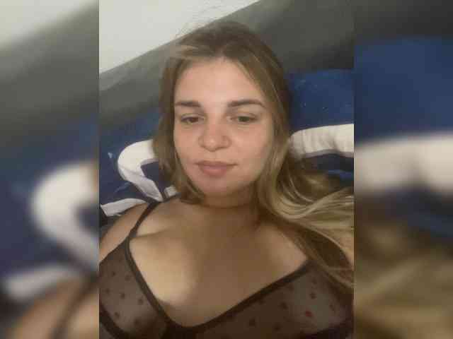 Lil0130 webcam