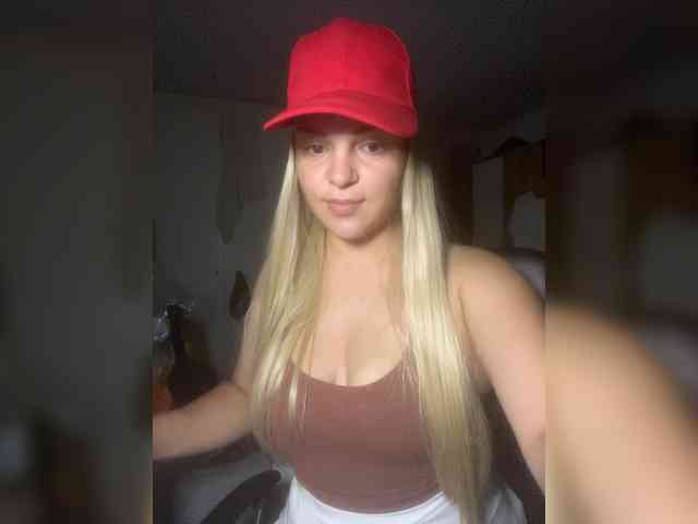 Lil0130 webcam