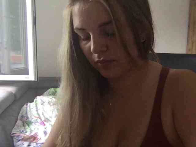 Lil0130 webcam