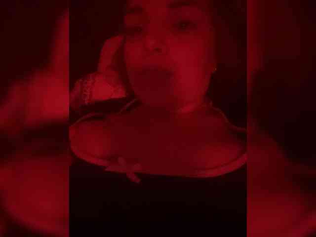 Lil0130 webcam
