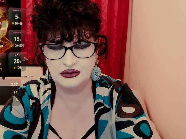 QueenOfSin live cam on BongaCams