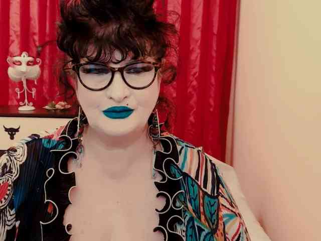 QueenOfSin webcam