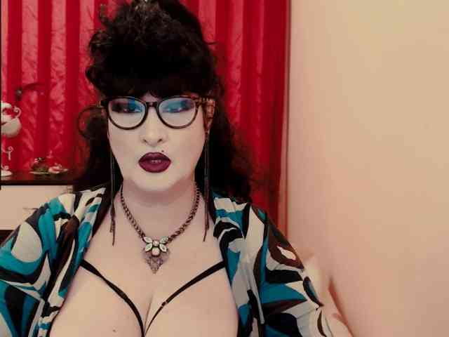 QueenOfSin QueenOfSin
