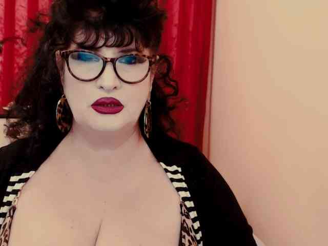 QueenOfSin webcam