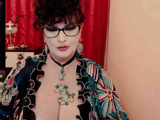 QueenOfSin webcam