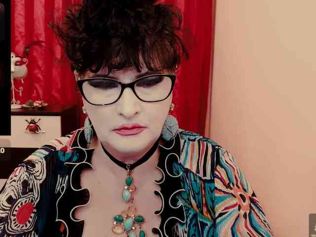 QueenOfSin webcam