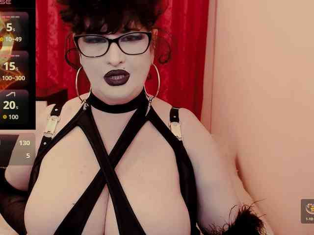 QueenOfSin webcam