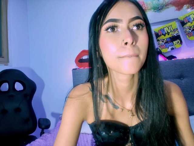 Amberx-Sweet live cam on BongaCams