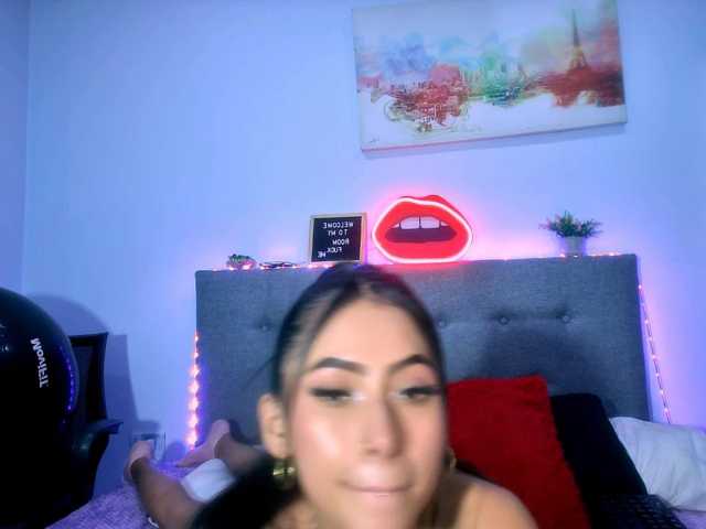 Amberx-Sweet live cam on BongaCams