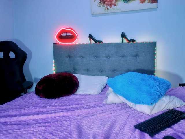 Amberx-Sweet live cam on BongaCams