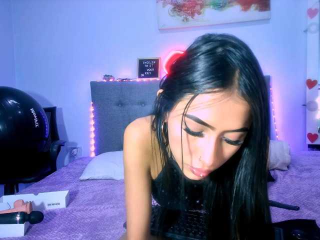 Amberx-Sweet live cam on BongaCams