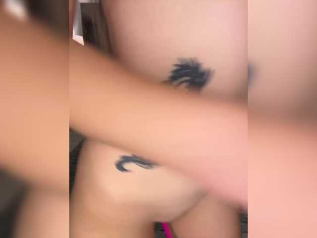 soffy-and-boss live cam on BongaCams