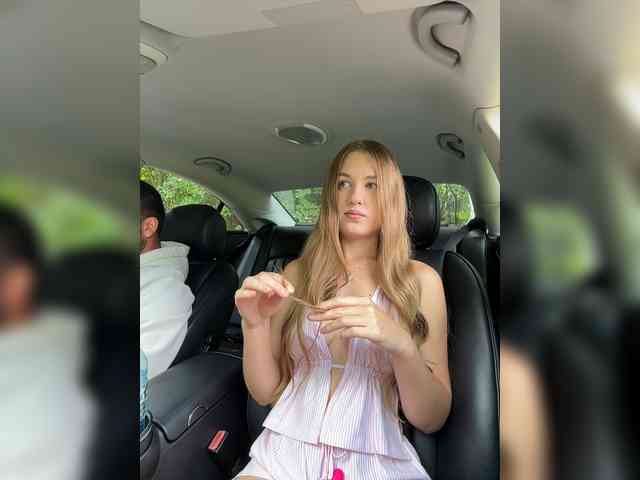 soffy-and-boss Sex Cam Show