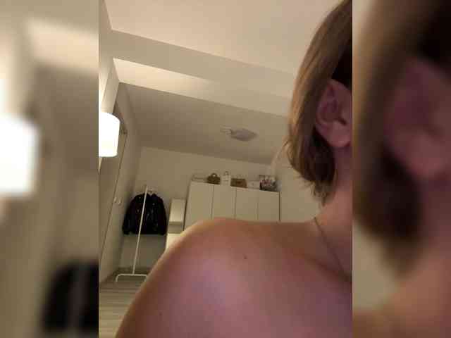 soffy-and-boss Sex Cam Show
