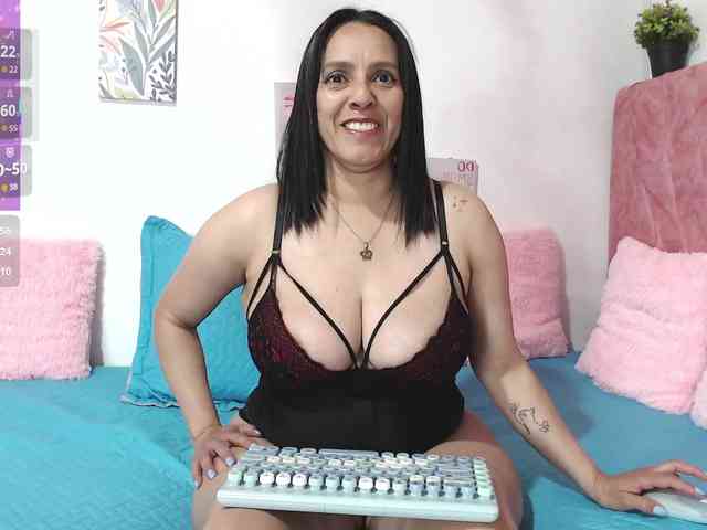 Ariana-Lavoie webcam