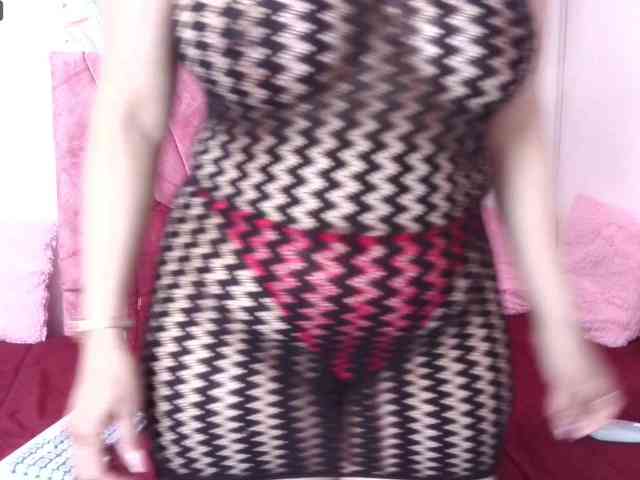 Ariana-Lavoie webcam