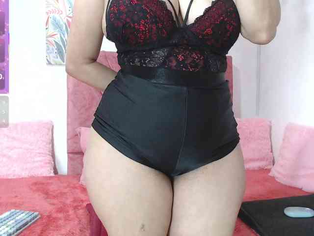 Ariana-Lavoie webcam