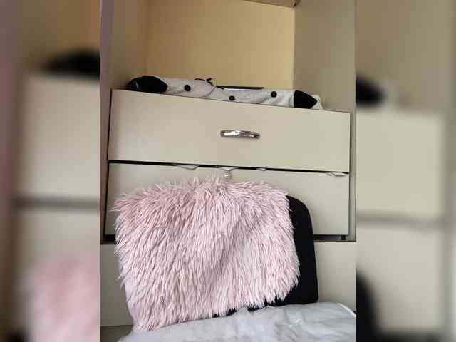 Alexjinna webcam
