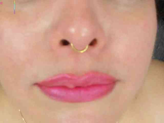 Arethaozz1 webcam