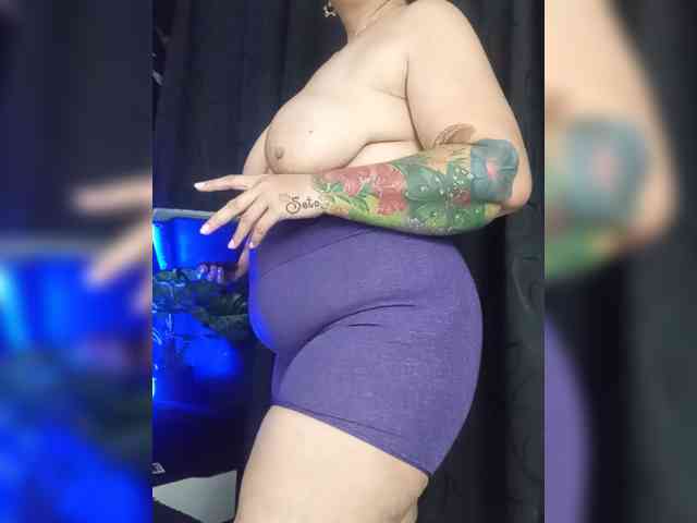 Arethaozz1 webcam