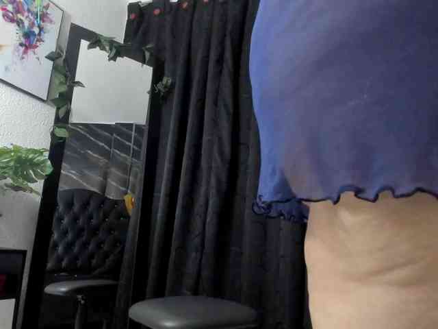 Arethaozz1 webcam