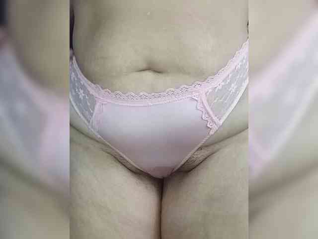 Arethaozz1 webcam