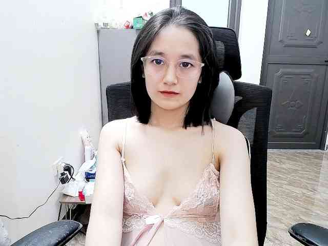 Bella099 webcam