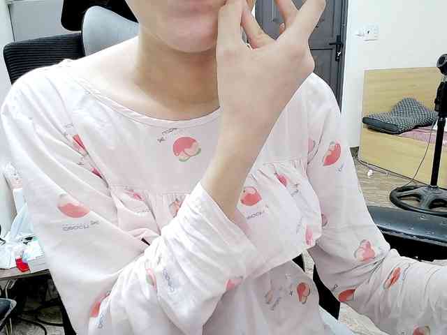 Bella099 webcam