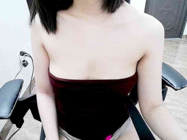 Bella099 webcam