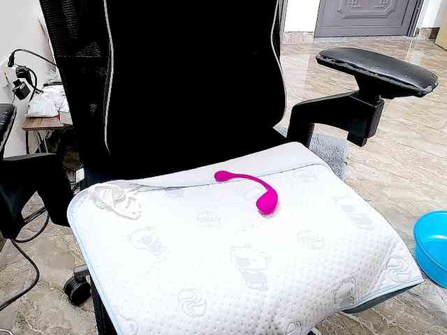 Bella099 webcam