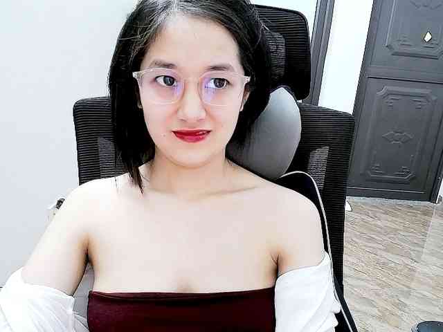 Bella099 webcam