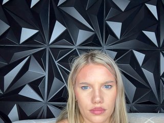 LYALYAtop Porn Show